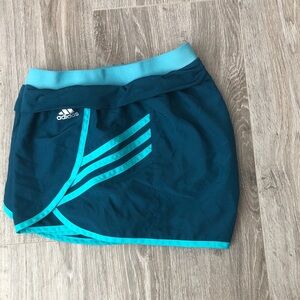 ADIDAS Women Ultimate Climalite Woven Running Shorts | M